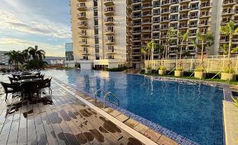 Extremeli Suites