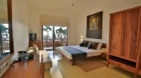 Pandanus Beach Resort & Spa Hotels in Induruwa