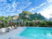 DA XING CHARMING MOON RESORT - Pools