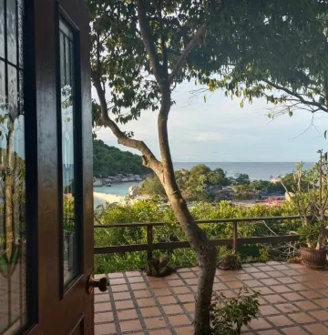 สองห้องนอนชาเล่บนภูเขา