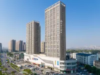 マグノテルホテル（武漢王家灣人信匯） Hubei Broadcast University Athletic Field周辺のホテル