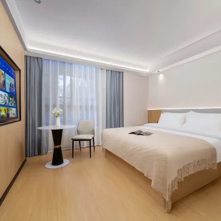 Jianman Hotel (Longyou South Gate Historical Block Store)
