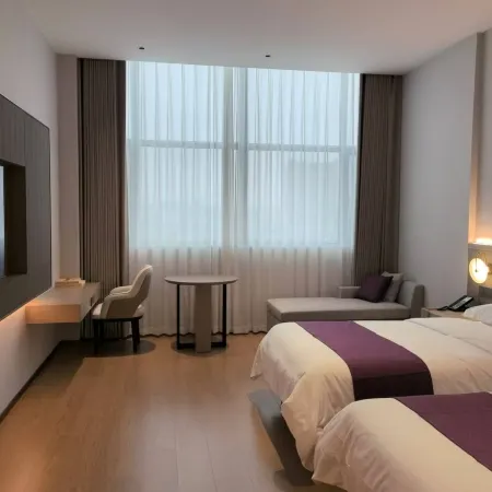 East Business Hotel