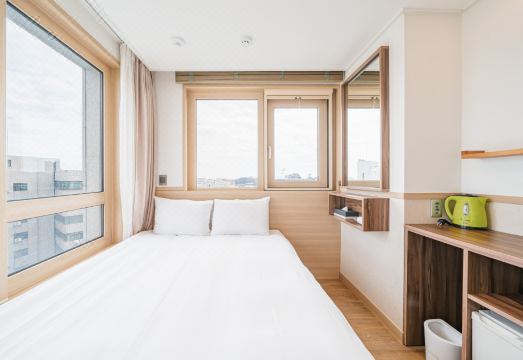 케니스테이 서귀포 객실 전경