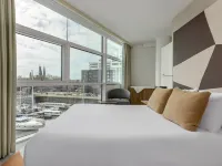 Room Mate Aitana, Amsterdam Hoteles cerca de Mercado Noordermarkt
