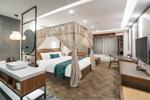 Bailu Hidden Holiday Hotel