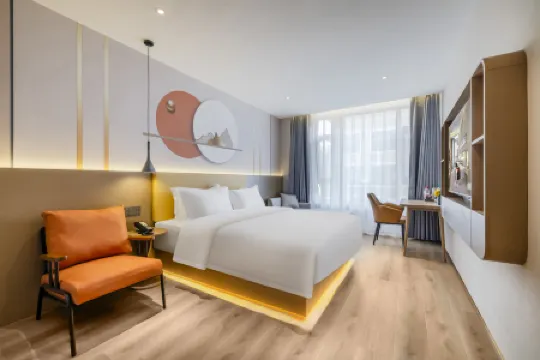 Lyman Hotel (Changbai Mountain North Slope Distribution Center Erdao Baihe Branch)