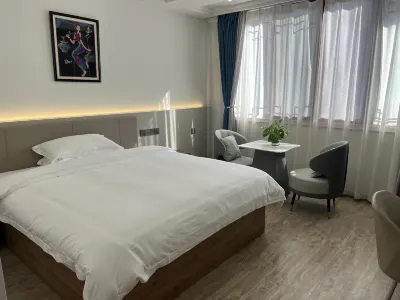 Shuyi Homestay (Baizhangji) Hotels near Liu Bowen's Hometown Scenic Area