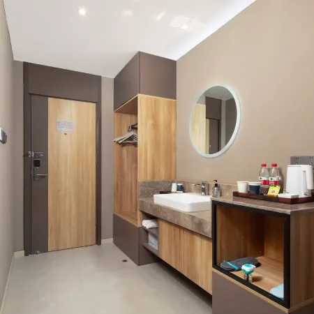 Homeinn · neo (Xi'an Caotan Third Road Shiyang Group Industrial Park)