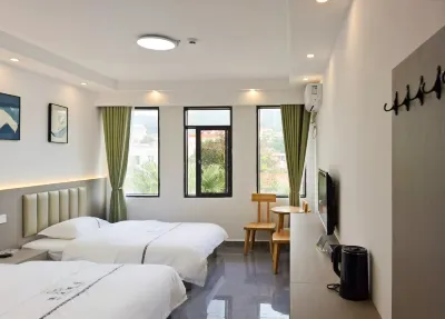 BINJIANG Hotel（Chinese Academy of Sciences Tropical Botanical Garden shop） Hotels near Tropical Rainforest