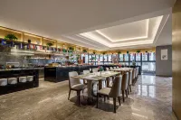 Qianhuazhou Holiday Hotel