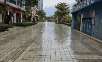 Mrs. Zheng's Apartment (Financial Street Wanda Branch)