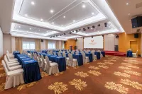 Vienna Hotel (Foshan Wenhua North Road Diejiao Subway Station Store)