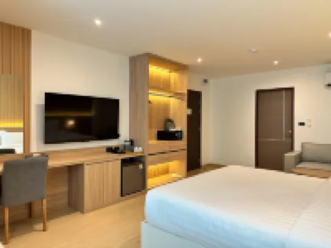 ウィンストン ホテル ターミナル21周辺のホテル