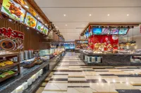 The Royal International Hotel - Breakfast