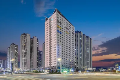 Hello Hotel (Urumqi Station South Square Branch)