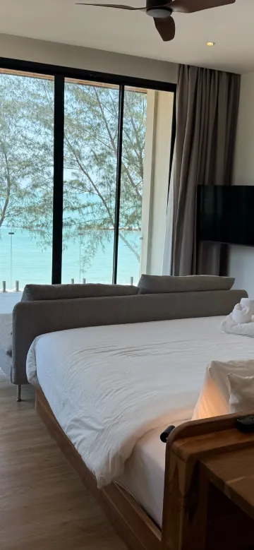 ดีลักซ์ โอเชียน วิว