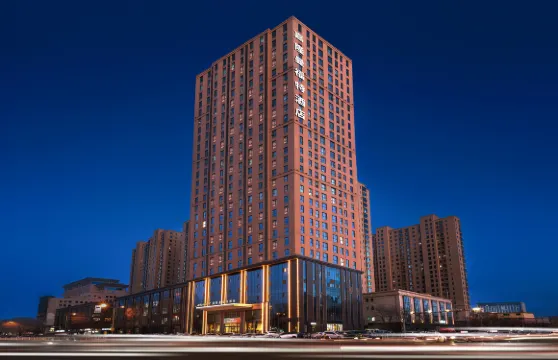 嘉隆曼福特酒店（萬達廣場國際會展中心店）