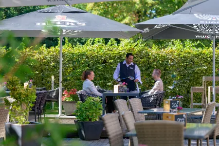 Mercure Hotel Koeln West Отели рядом с достопримечательностью «Deluxe»