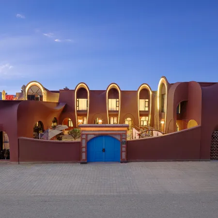 Yining Floating Life Homestay (Yining Airport & Railway Station Branch)