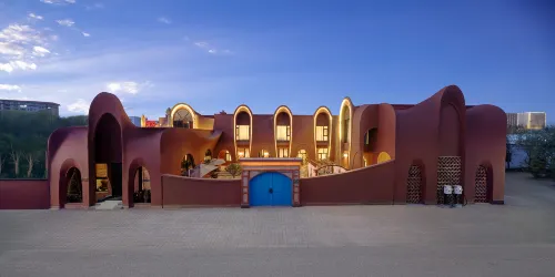 Yining Floating Life Homestay (Yining Airport & Railway Station Branch) - Romanttinen