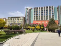 Sunshine Holiday Hotel فنادق في قولانغ