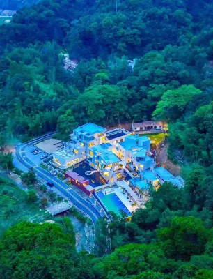 Nankunshan Huaxiyu Yushi Wenquan Homestay Отели рядом с достопримечательностью «Цзяньчжуан»