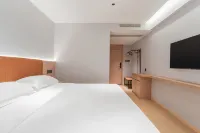 Freedom Hotel (Yichang Binjiang Wanda Tourist Center) - 2つ星