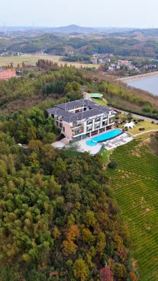 Guangde Swift Valley Luxury Resort Các khách sạn ở Quảng Đức