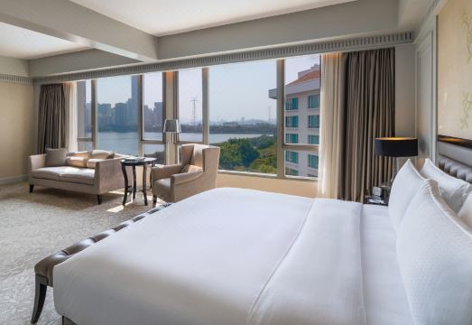 마르코 폴로 샤먼