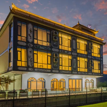 Shuizeyuan Lakeview·Yunqi Lakeside Bai Nationality Aesthetic View B&B