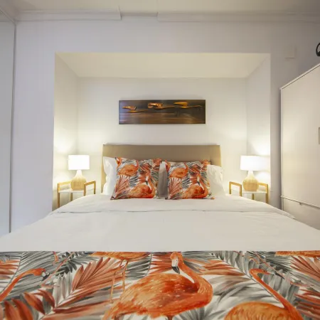 FlamingoHaven | Chic&Renovated 1BRwBalcony | PrimeSpot