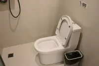 Xiangmo Cloud Homestay (Tianshui Railway Station Second People's Hospital) Hotels in Tianshui