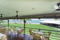 Langkah Syabas Beach Resort - breakfast