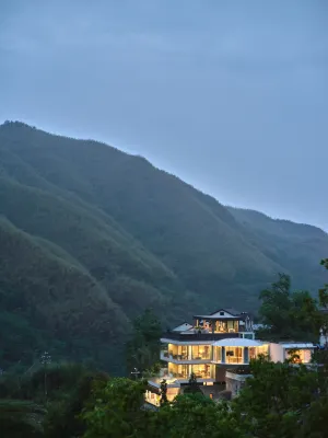 NIRRA Hotel in zona West Zhejiagn Canyon
