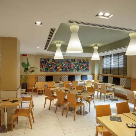 Best Western Plus Globus Hotel