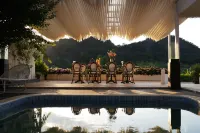 Liujian Qingshe Hotel