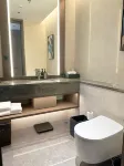Romerry Qingdao Hotel - 5-Star