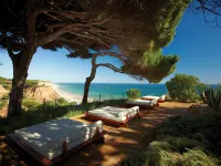 PortoBay Falesia Hotels in Olhos de Água