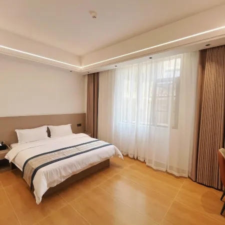 Fuliangyuan Hotel (WeiShan Ancient City Pioneer Academy)