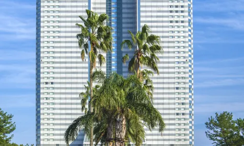 Phoenix Seagaia Ocean Tower