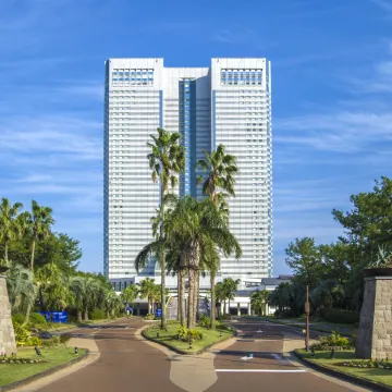 Phoenix Seagaia Ocean Tower