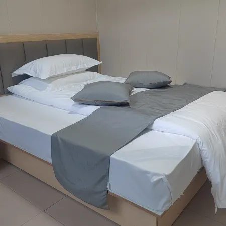 Yike Hotel (Pang Donglai Life Plaza)