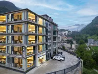 Ten miles of mountains and rivers light luxury B&B (Siguniang Mountain) Hotels in Xiaojin