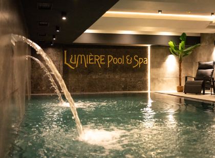 Lumière Hotel
