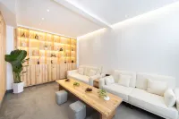Yuegulou Boutique Stay (Zhaoxing Dong Village)