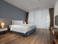 Flamingo Cat Ba Resort – Managed by Flamingo Hotels & Resorts Hotels near Cat Ba Beach