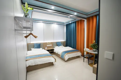 Wanglan Homestay - Inns