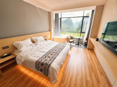 Longqi Yunjian Bieyuan Homestay Hotels near Loong Palace