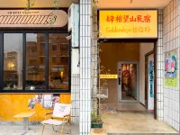 Quanzhou Sixiangwangshan Homestay (West Street Kaiyuan Temple)